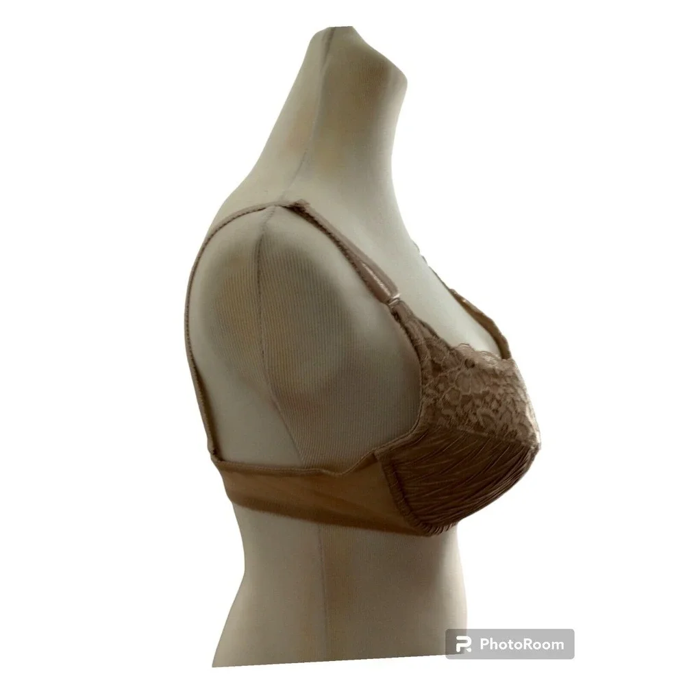 Felina Gray Lightly Padded Lace Under wire Nwt Bra 36C‎ 4778